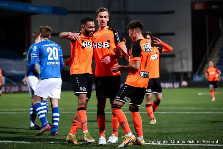 FC Volendam haalt uit tegen tien man van FC Den Bosch