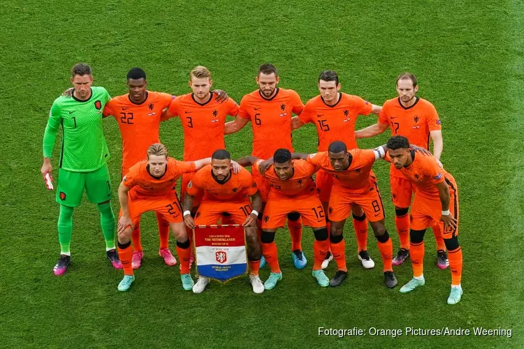 Rood De Ligt luidt uitschakeling Oranje in