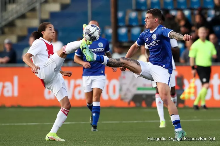 FC Den Bosch raakt ongeslagen status kwijt tegen Jong Ajax