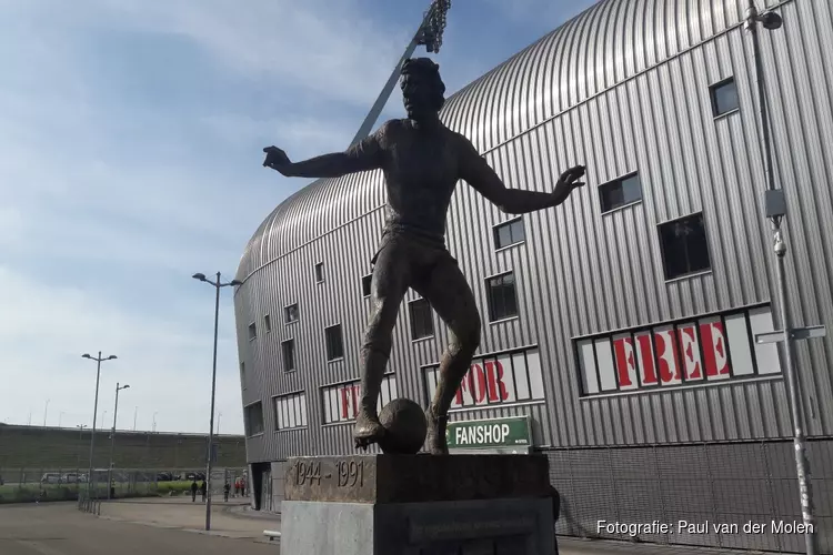 ADO Den Haag in leeg stadion onderuit tegen FC Den Bosch