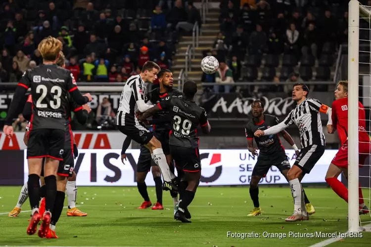 Koploper Heracles Almelo moeiteloos langs TOP Oss