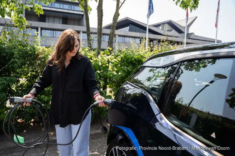 Mijlpaal voor Noord-Brabant en Limburg: 8.000ste laadpunt voor elektrische auto’s geplaatst