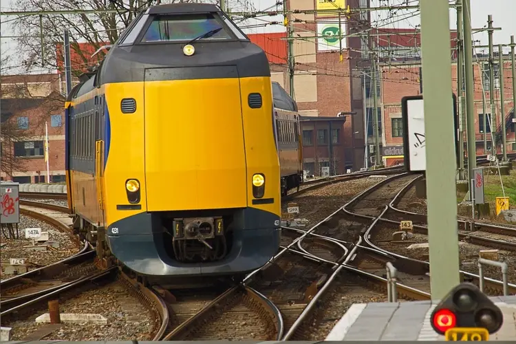 Werkzaamheden aan het spoor tussen Boxtel en Eindhoven: geen treinen