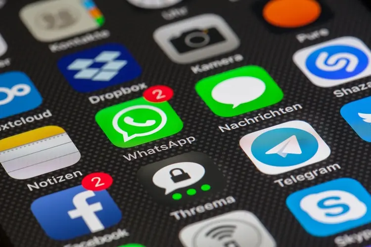 WhatsApp updates ontvangen tijdens d'n Elfde van d'n Elfde